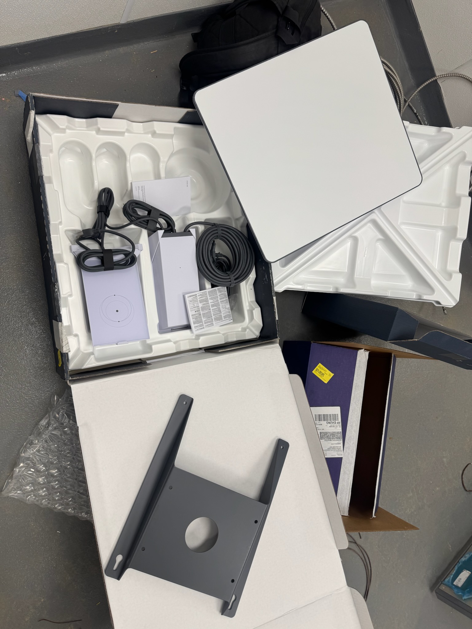 Starlink Flat High Performance Kit unpacked