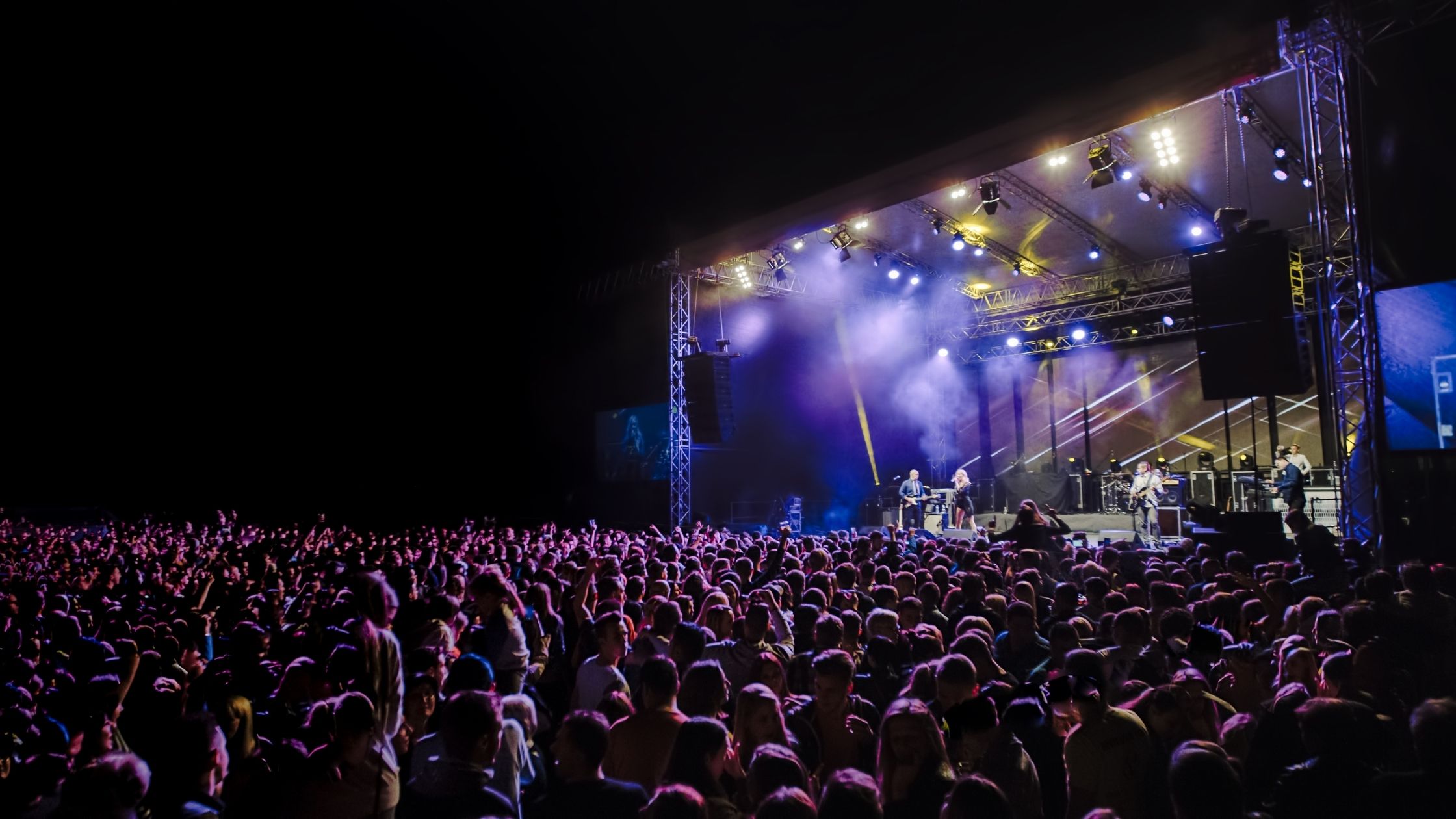 Starlink for Indoor and Outdoor Events